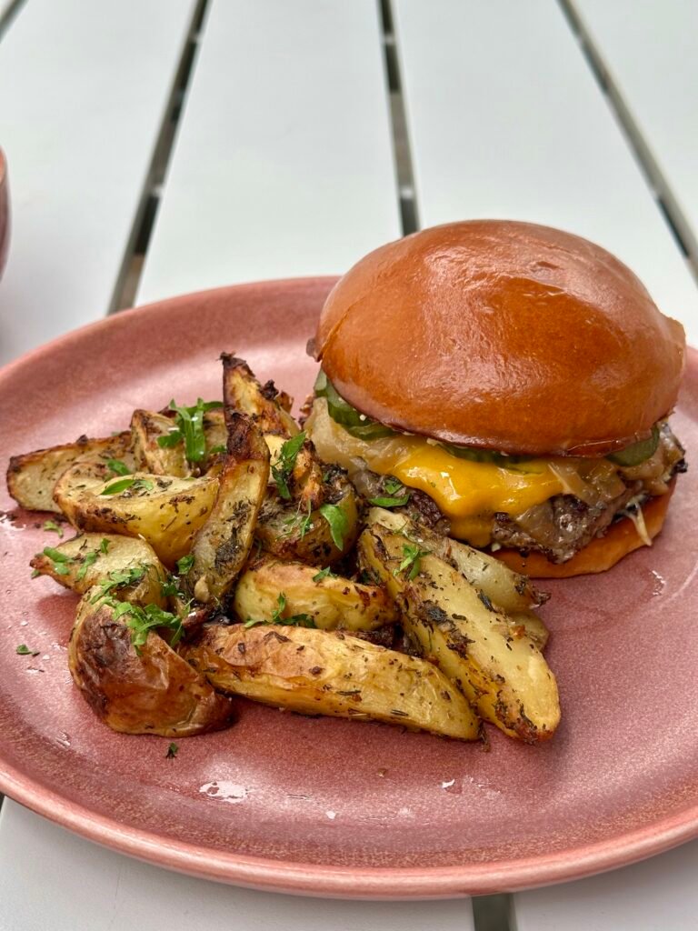best burger ever from parakeet cafe Del Mar